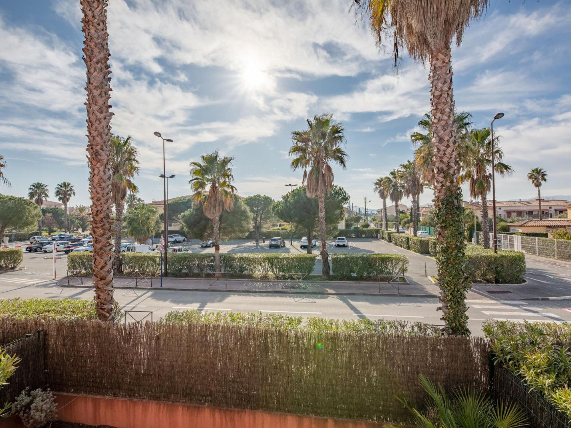 Apartment Santa Monica-1 By Interhome Фрежюс Экстерьер фото